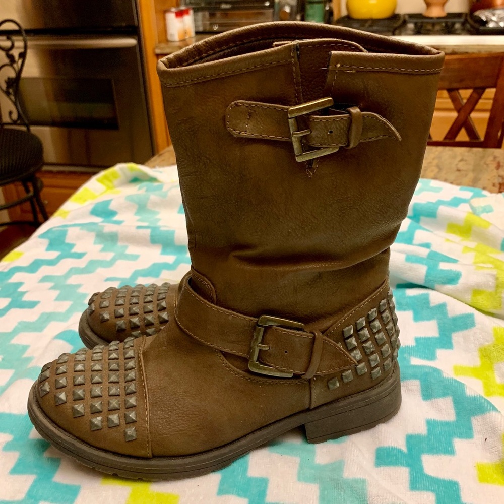 Brown studded short boots